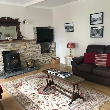 Bed & Breakfast Gortamullen House,